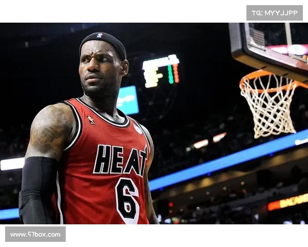 NBA超级巨星:探寻勒布朗詹姆斯与库里背后的成长历程与竞技传奇 NBA超级巨星:探寻勒布朗詹姆斯与库里背后的成长历程与竞技传奇
